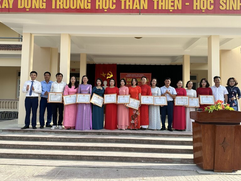 thcs phan dang luu 3